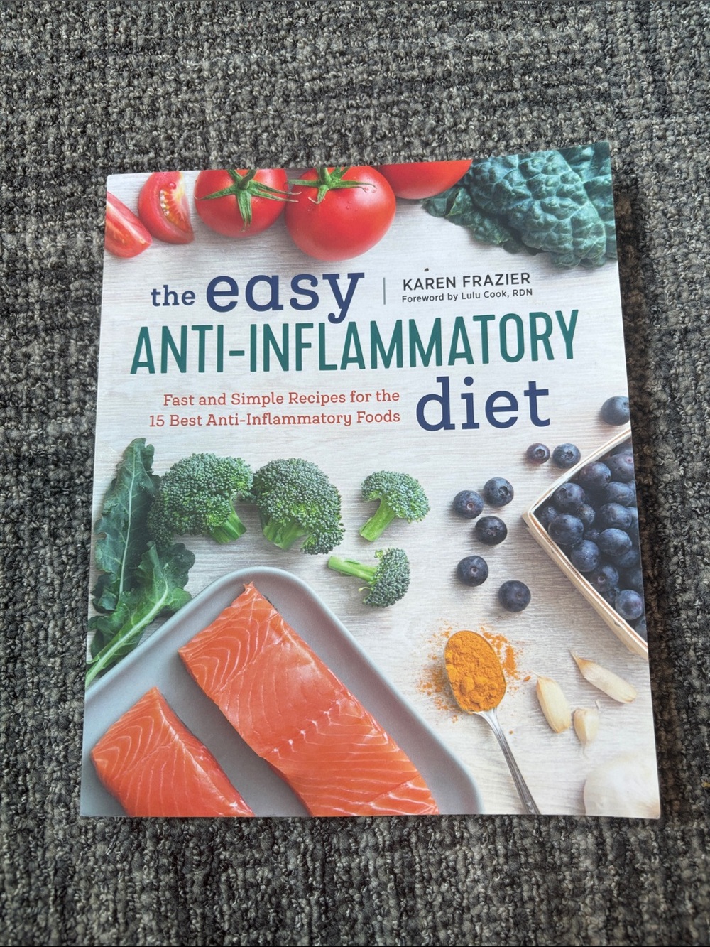 The Easy Anti-Inflammatory Diet Cookbook - White/Cream Cover